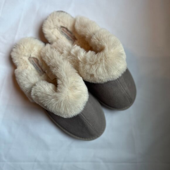 WeatherProof Vintage Slippers - New Without Tags- "Jennifer" Style - Picture 1 of 7